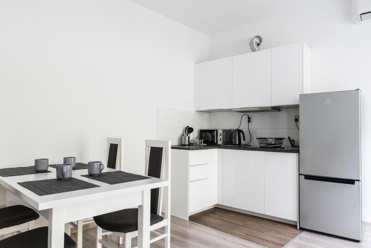 Tomasza 20 Apartment 140M2 Краков Экстерьер фото