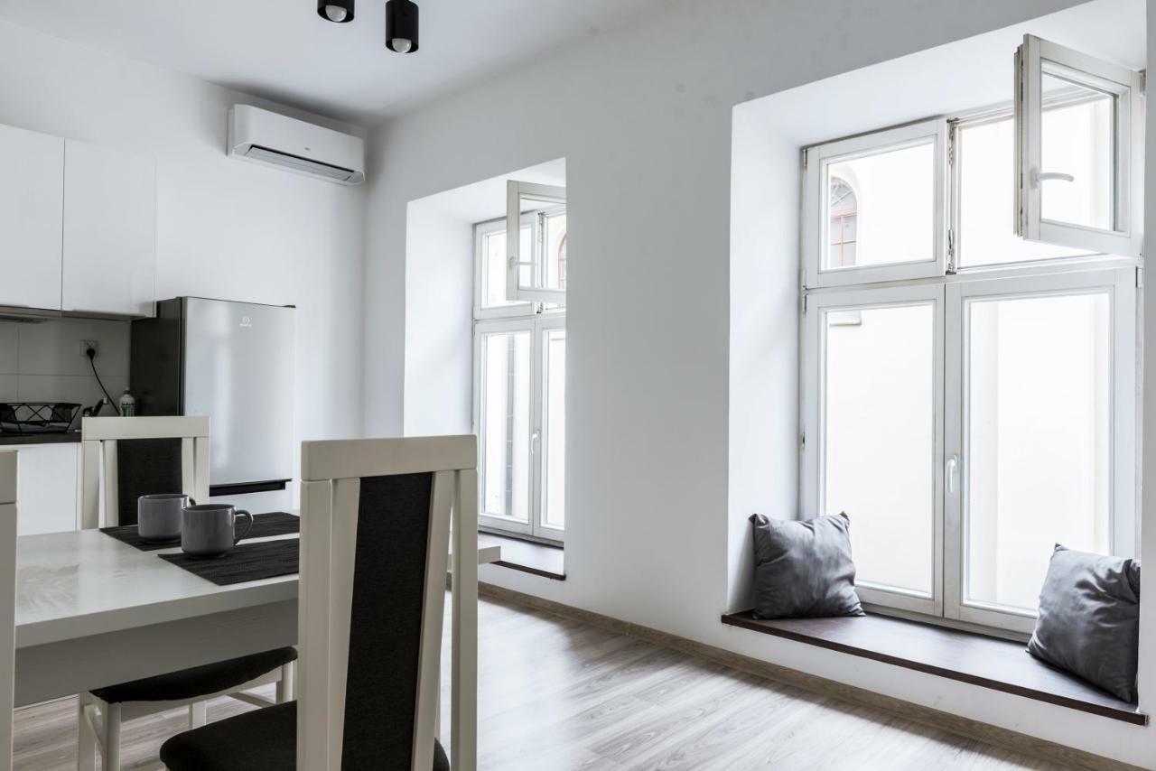 Tomasza 20 Apartment 140M2 Краков Экстерьер фото