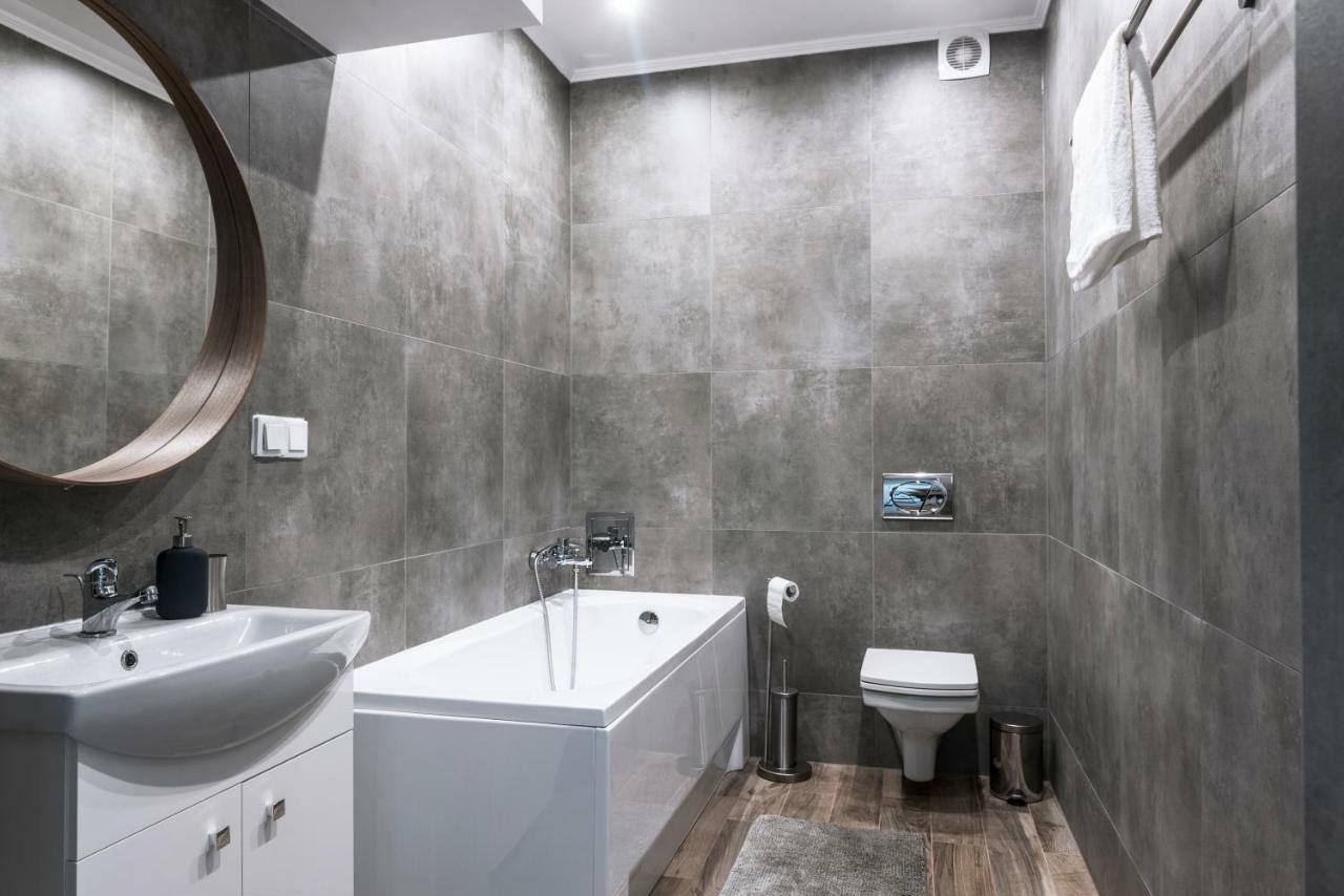 Tomasza 20 Apartment 140M2 Краков Экстерьер фото